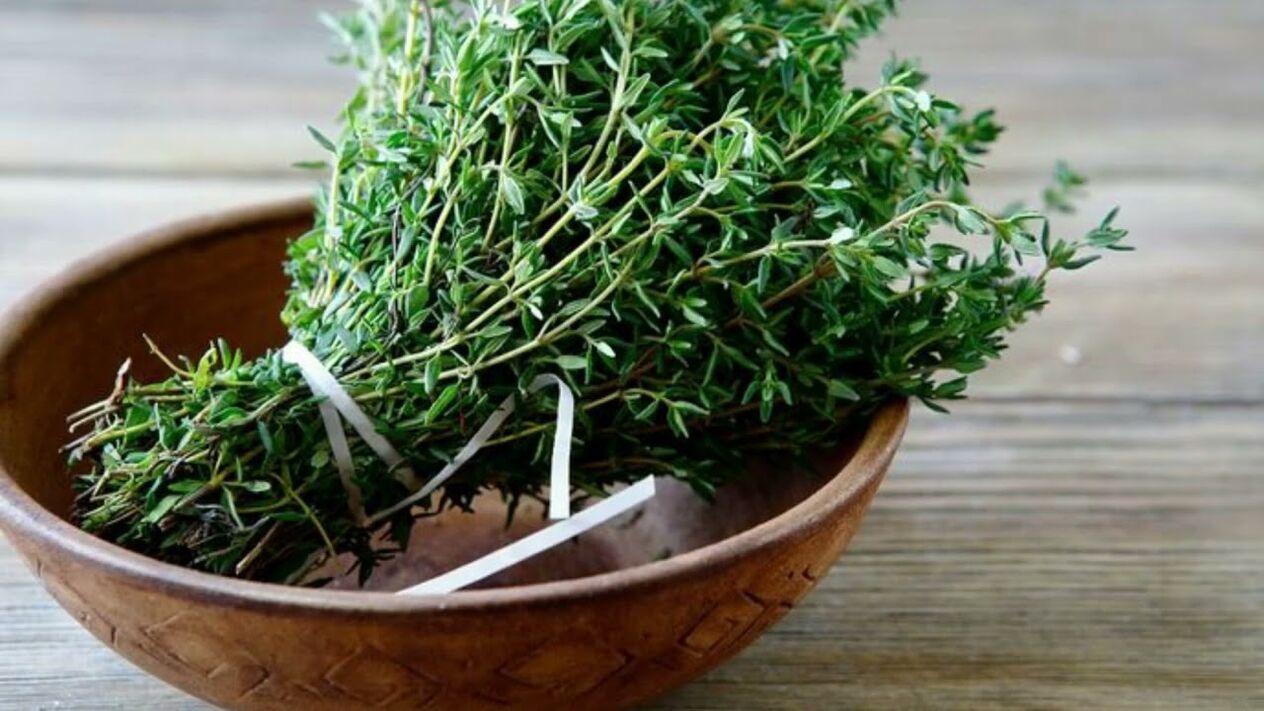 Méadaíonn thyme an bod má ólann tú tae bunaithe air